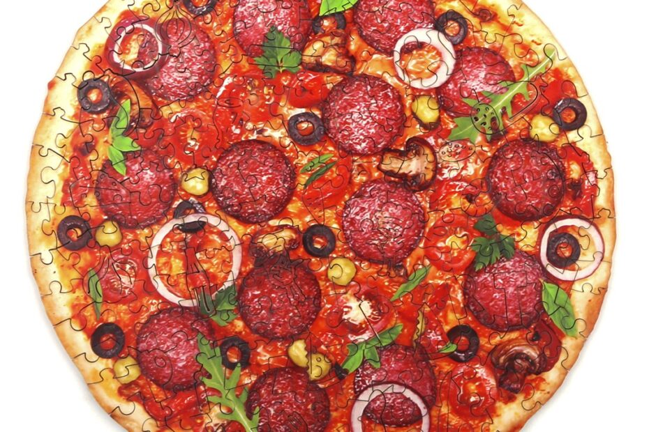 Fa kirakós puzzle-SAUSAGE PIZZA 66dcaaed9d555
